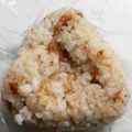さちぶた♪'s cooksnap of when they made 子供が超食べる！基本のおかかおにぎり.