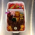 クックVS8LCT☆'s cooksnap of when they made 『くまのがっこう♪ジャッキー』そぼろ弁当.
