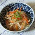 nyangomama's cooksnap of when they made レンジ一つで簡単！もやしと人参のナムル.