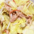 やっしー84's cooksnap of when they made 簡単‼︎やみつきカニカマキャベツ.