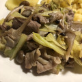 onnellinen's cooksnap of when they made 豚肉とキャベツとしめじのめんつゆ炒め.