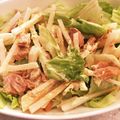 ☆ゆみよ☆'s cooksnap of when they made 市販の青じそドレッシングで簡単大根サラダ.