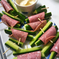 パパの手料理☆'s cooksnap of when they made 超簡単!　きゅうりのボロニアハム巻き.