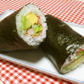 tokotann's cooksnap of when they made 節分の恵方巻に♪アボカドとツナのサラダ巻.