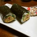 りこまこせいやのパパ's cooksnap of when they made 簡単★コロッケ入り卵焼きの恵方巻き.