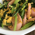 ミッズ's cooksnap of when they made 簡単副菜☆小松菜と魚肉ソーセージの卵炒め.