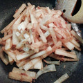 pekorinn's cooksnap of when they made すぐできる！！おいしい大根炒め.