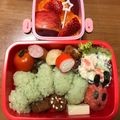RiNgoooo0's cooksnap of when they made はらぺこあおむし キャラ弁.