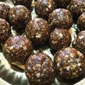 Nilmini's cooksnap of when they made デーツボール.