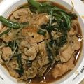 ★さんちょ★'s cooksnap of when they made 春菊が鮮やか！豚もやし炒め.