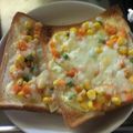 なきゃっち's cooksnap of when they made 簡単☆ベジマヨチーズトースト.