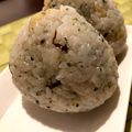 ONE★MAYU★'s cooksnap of when they made 絶品！たぬきおにぎりを塩昆布と天かすで.