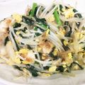 SRO1214's cooksnap of when they made エビとニラもやしの塩炒め♪卵入り！.