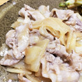 micchily's cooksnap of when they made 安くてガッツリ！豚肉とカブの生姜炒め.