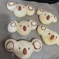 こぴパン's cooksnap of when they made あまった竹輪で♪コアラのパン.