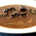 料理初心者しょう's cooksnap of when they made 牛肉の赤ワイン煮込み.