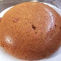 monmikiki's cooksnap of when they made 炊飯器で簡単 チョコケーキ.