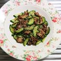 もぐ・ω・くま's cooksnap of when they made 夏バテ解消☆やみつき胡瓜と豚肉の炒めもの.