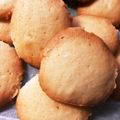 ムッぴょん's cooksnap of when they made バター節約♪サックサクのラングドシャ.