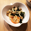 Riiee☻'s cooksnap of when they made ワカメ✼エビ✼しめじのサッと和え.