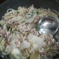 遅咲きの花嫁's cooksnap of when they made 簡単満足 酒蒸し鍋.