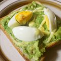 ＊実月＊'s cooksnap of when they made 完熟アボカドゆで卵のオープントースト.