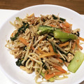mthrk's cooksnap of when they made シャキシャキもやしのそぼろ炒め♪.