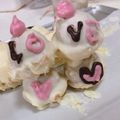 アンジュです。's cooksnap of when they made 鈴カステラで雪だるまホワイトチョコレート.