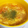 Riealthy's cooksnap of when they made 玉ねぎとトマトのコンソメ卵スープ.