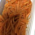パリトントン's cooksnap of when they made レンジで簡単、にんじんナムル.