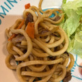 さんこうけいみい's cooksnap of when they made オイスターソースで＊しま家の焼きうどん.