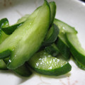 ちばたま's cooksnap of when they made 簡単もむだけきゅうりの浅漬け☆.
