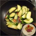 melmarilyn's cooksnap of when they made きゅうりのペペロンチーノ炒め☆.
