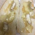 みゆこみた's cooksnap of when they made ブリーチーズBrieと蜂蜜.