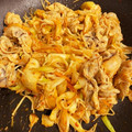 ひなコアラ's cooksnap of when they made 豚もも肉切り落としのねぎキムチ炒め.