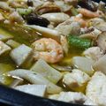 クックyue's cooksnap of when they made 牡蠣・海老・チキンの「具沢山」アヒージョ.