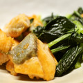 maruru-nn's cooksnap of when they made 簡単！銀鮭ムニエルと小松菜の醤油炒め.