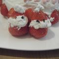 3姉妹ちゃんママ's cooksnap of when they made ぶきっちょさんでも♥可愛い苺サンタ♥.