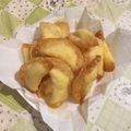☆haru_mi☆'s cooksnap of when they made ゆで卵と餃子の皮で揚げ物.