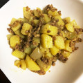 ひぐゆうは's cooksnap of when they made 簡単！豚たまポテトのオイスタカレー炒め.