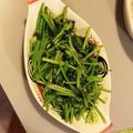 Tomiemon's cooksnap of when they made サツマイモの葉中華炒め.