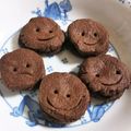 ならやん♬'s cooksnap of when they made 簡単♡サクサククッキーのチョコサンド.