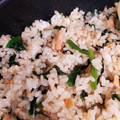 クックWHCYV3☆'s cooksnap of when they made 簡単♡鮭フレークとほうれん草の炒飯.