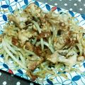 まぶたん's cooksnap of when they made カリカリ豚のうま塩もやし炒め♪.