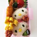 china620's cooksnap of when they made キャラ弁＊俵おにぎりde　キティちゃん♡.
