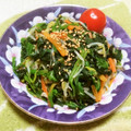 えれぼん's cooksnap of when they made ほうれん草ともやしのナムル.