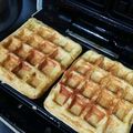 みんな幸せになあれ✨'s cooksnap of when they made HMと豆乳☆もちもちアメリカンワッフル.