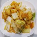 ◎よしを◎'s cooksnap of when they made 白菜とじゃがいもの味噌炒め.