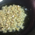 1035's cooksnap of when they made 大豆の天ぷら♪簡単カラッとサクサク揚げる.