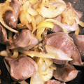 だいふくこ's cooksnap of when they made 【簡単】砂肝と玉ねぎ炒め.